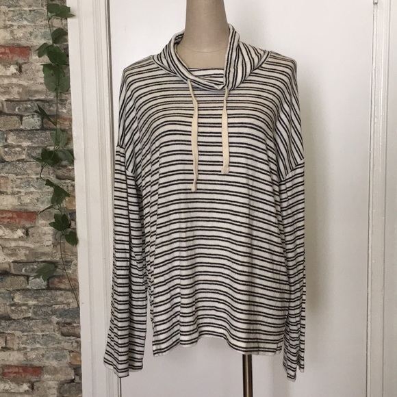 Lucky Brand Striped Long Sleeve Funnel Neck Sz L - Picture 3 of 9